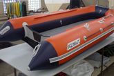 Азимут Taifun 380 (красный/черный)